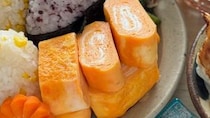 小学生の子どもたちが夏休み突入→ママ「昼ご飯作りかなり楽しみ」　“圧巻の食卓”に「これがお昼ですと!?」「親子3人でおじゃましたい」