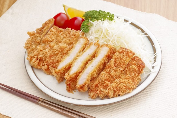 最高にうまい「とんかつチェーン」ランキング! 男性が選ぶ第2位は「かつや」、1位は?