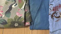 「着こなせる気がしない」　亡き父が遺した洋服の数々→俳優が公開した“驚きのシャツ”に「お父さんセンスええわ」「どれもこれも素敵！」