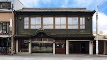 「帰省のたびに絶対買う」“岡山の銘菓”に絶賛の声　「職場でいつも大喜びされる」「甘すぎず滑らかで上品」「岡山県民が大好きな一品」