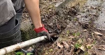 【動画】水路掃除の様子