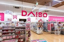 「3つ買いました」ダイソーの大人気“220円ミニミニ財布”に「シンプルで高見え」「めっちゃ使いやすい」「色味も上品」の声