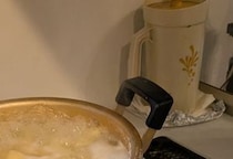義母にもらった2キロ超えのジャガイモ1箱→コロッケを作ろうとしたら……「本当にごめんなさい」　“衝撃の光景”に「学生寮の人かと」「偉い！」