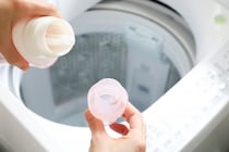 【男性が選ぶ】リピートしたことがある「柔軟剤ブランド」ランキング！　2位は「ソフラン」、1位は？