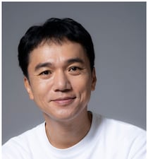 “Nクールおじさん”清水伸、突然の結婚発表＆お相手公開に「えー！」「びっくり」「かわいい奥様」