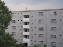 築60年団地で暮らす40代独身男性、真夏にスーパーの割引品で作るのは……　「うわー」「ホント豪華な夕飯」