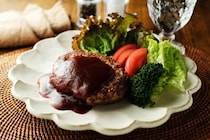 【画像：「鹿児島県の洋食の名店」10選を見る】