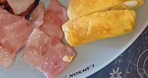 ママ「勝手にお食べください笑」→お泊り会、5人分の朝食は……　驚きの光景に「めっちゃ豪華だあああ」「デキるママやな」