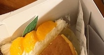 母が4人分のケーキを買って帰宅→箱を開けたら……「こんないらん！」　驚きの光景に「私は母の愛を舐めていた」「いいなぁ」