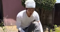 草むしりのおばちゃんに「マジで注意」された庭師の男性→言われた通りに刈ったら……目からウロコな結果に「なるほど～」「ドキッとしますね」