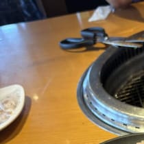 『焼肉きんぐ』店員に「5年勤めてるけど初めて」と言われた光景が114万表示「こんなメニューありましたっけ！？」