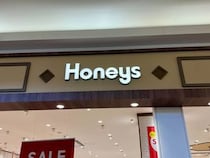 【画像】ハニーズの“厚底サンダル”