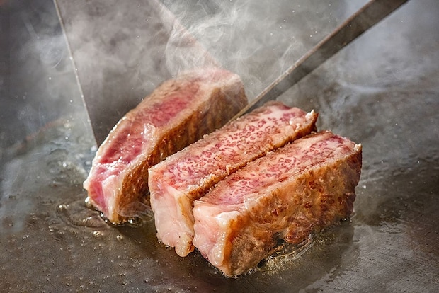【主婦に聞いた】一番おいしい「ステーキチェーン」ランキング! 2位は「ステーキ宮」と「ステーキのあさくま」、1位は?