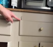 去年とれた大量のじゃがいもを棚にしまい、すっかり忘れていたら……「ええええ」　とんでもない光景が1620万再生【海外】