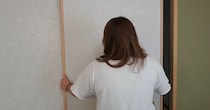 来客中、息子が押し入れのふすまを開けたら……　とんでもない光景に母悲鳴「我が家は見て見ぬふり」