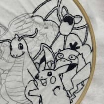 主婦が白黒で縫いはじめたポケモン刺しゅう→約7カ月後……　想像以上の完成品に「すすすすすすごーーーい」「家宝になりますね」