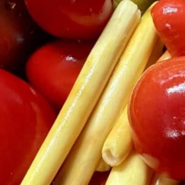 「食えるキノコだと説明してるのに家族が信じてくれない」→まさかの見た目が190万表示「グリム童話に出てくる」「確かにこれは怖い」