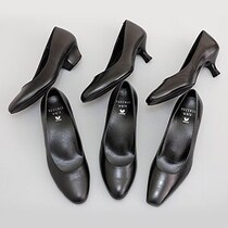 働く女性のための靴「サクセスウォーク」から「かかとが小さいタイプ」が登場