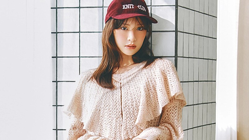 甘ロマアイテムが今季注目♡ ガーリー初心者さんにおすすめの「フリルつきニット」まとめ