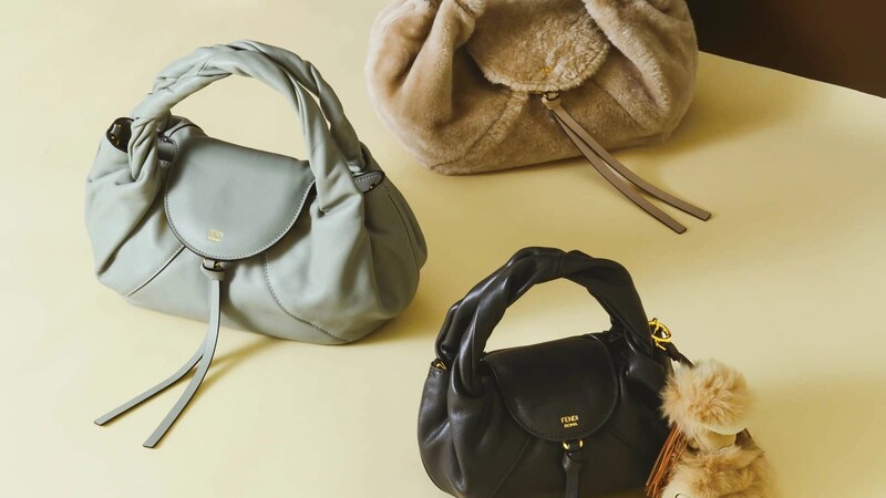 【FENDI】伝説のIT BAGにミニが仲間入り♡ 秋冬にゲットしたい「バッグ&チャーム」をご紹介!