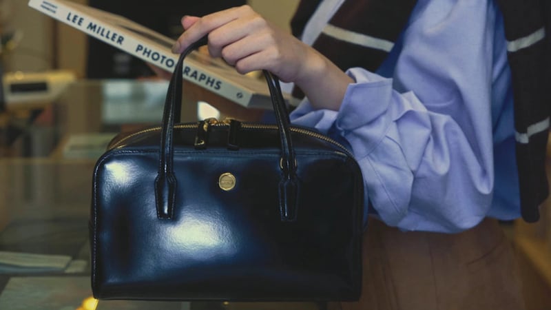 コーデの印象がグッと変化する♡ 高級感を与えてくれる【レザーバッグ】4選