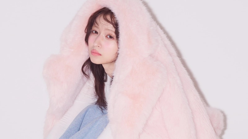 取り入れれば、ビジュUP♡ 顔まわりを甘く盛れる「ふわふわコーデ」3選