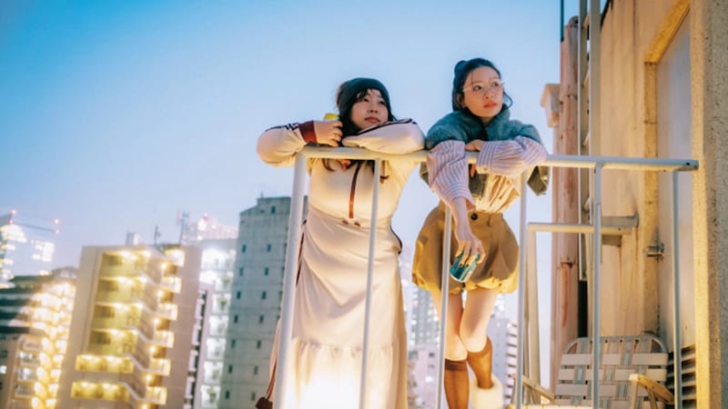 レイヤードコーデの救世主！好感度アップな「ストライプシャツ」の着回し術をご紹介♡