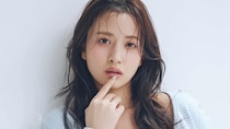ベアトップとしても使える！？【おしゃれ上級者】の「ウエストゴムのスカート」着回しテク♡