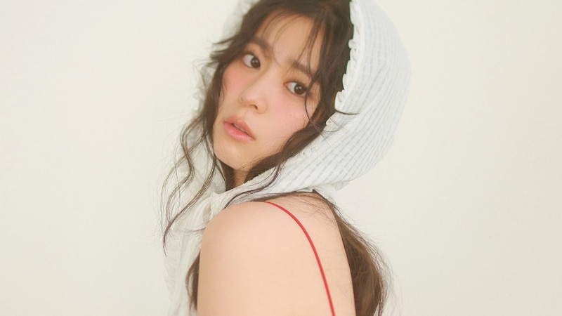 夏はもう目前!【超ときめき♡宣伝部・坂井仁香】がまとう華やかな「柄ビキニ」特集