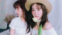 平成可愛いデザインにキュン♡ キラッと華やかな【ビジューTシャツ】あか抜けコーデテク
