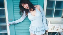 攻めすぎない大人っぽさ♡ 憧れのメロボディ【田中美久】が魅せる「レトロ柄水着」特集