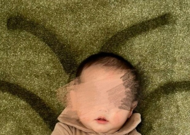 夫がうれしそうに→妻に見せた「わが子アート作品」に1万いいね「かわいすぎ」「素晴らしい芸術」