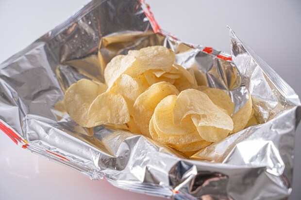 意識高めママ友から「お菓子の成分表示見た？」感覚の違いにハラハラ｜自然派押し付けママ