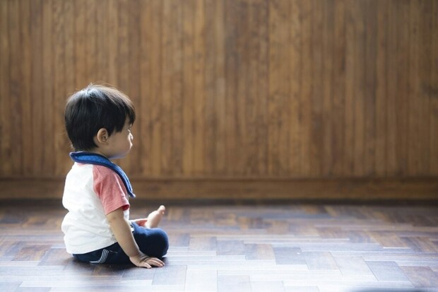 生後8か月のわが子がおもちゃを取られた瞬間…母の胸の痛みが話題に