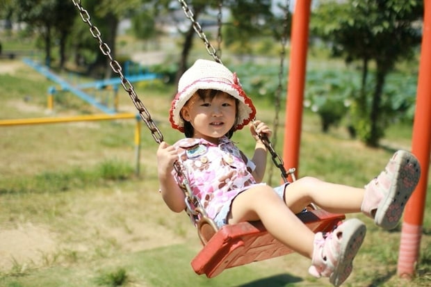 【感動】2歳児の語った「むかしむかしあかちゃんのとき…」→思わぬ記憶に1万いいね「天使すぎ」