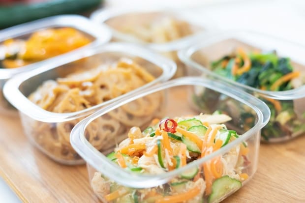 夕飯作りたくない！ワーママの悩みに多数の声「隔週、家事代行」「ミールキット検討中」