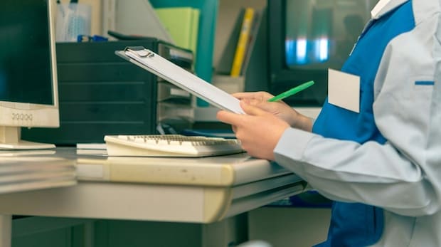 パート先スーパーでの借金問題【上司に告発】→強気おばさんが“完全敗北”した瞬間｜お金貸しておばさん