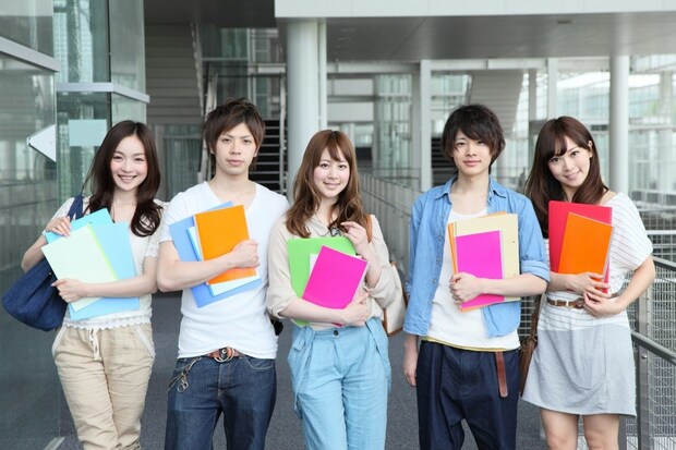 “好きぴ”が授業に？60代の大学講師と学生の【尊い時間】に7万いいね「ほっこり」「愛じゃん！」