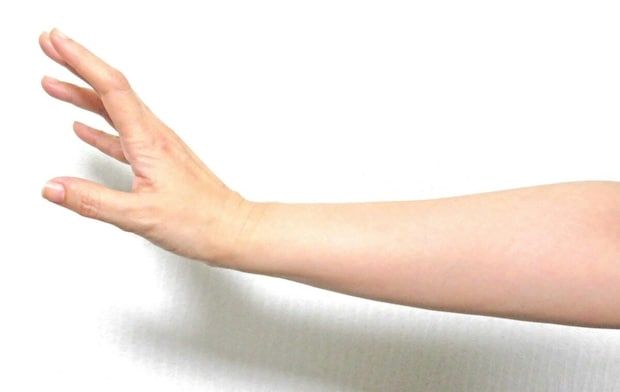 冷蔵庫開けるママ友に「ちょっと待って」→ついに本音を言う決意をした日｜おもてなしは当たり前？