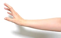 冷蔵庫開けるママ友に「ちょっと待って」→ついに本音を言う決意をした日｜おもてなしは当たり前？