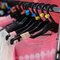 「どうせすぐ大きくなるから」はNG！ワンサイズ大きい服を買うと後悔する理由