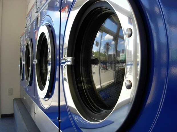 娘の【下着盗難】で被害届を出す？→コインランドリーで起きた「ショッキングな盗難事件」