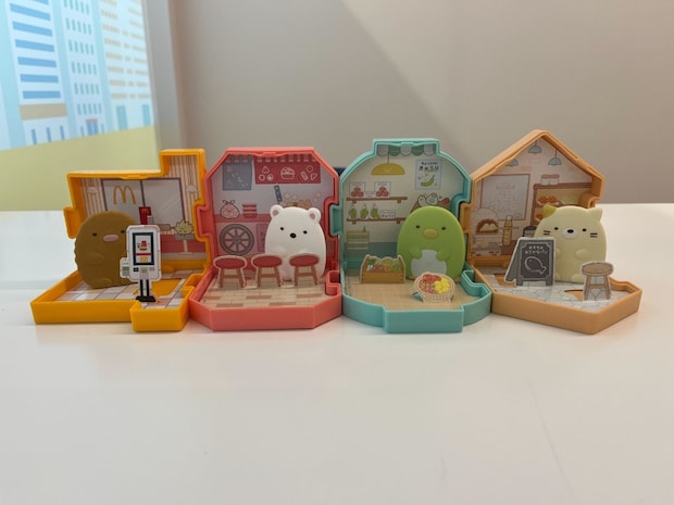 12月12日(金)〜は「すみっコぐらし」【マクドナルド】ハッピーセット“連結お店屋さん”など登場!