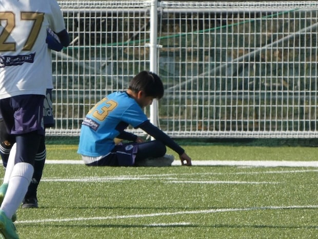 「どうせ僕にはできない」強豪チームで挫折しそうな息子→夫の【最低な対応】|体育会系こじらせパパ