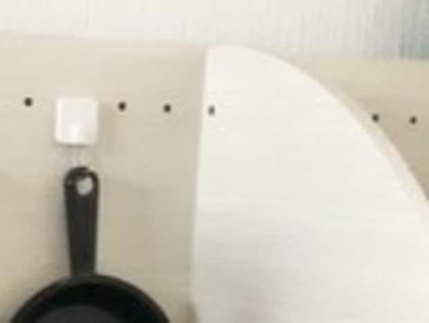 【ニトリ×セリア】でおままごとキッチンDIY→ママ友が真似宣言する仕上がりに7千いいね「可愛い」