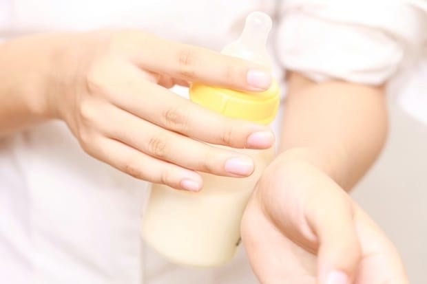 「なんだ母乳信仰か？」と思ったら…叔父の一言に4万いいね「うちの子も」「お世話になりました」