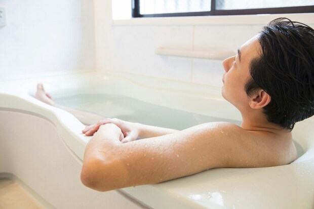 「家庭的な顔の裏で…」デリヘル夫と“決別”か“再出発”か…妻を動かした友人の助言｜デリヘルを自宅に呼ぶ夫#4