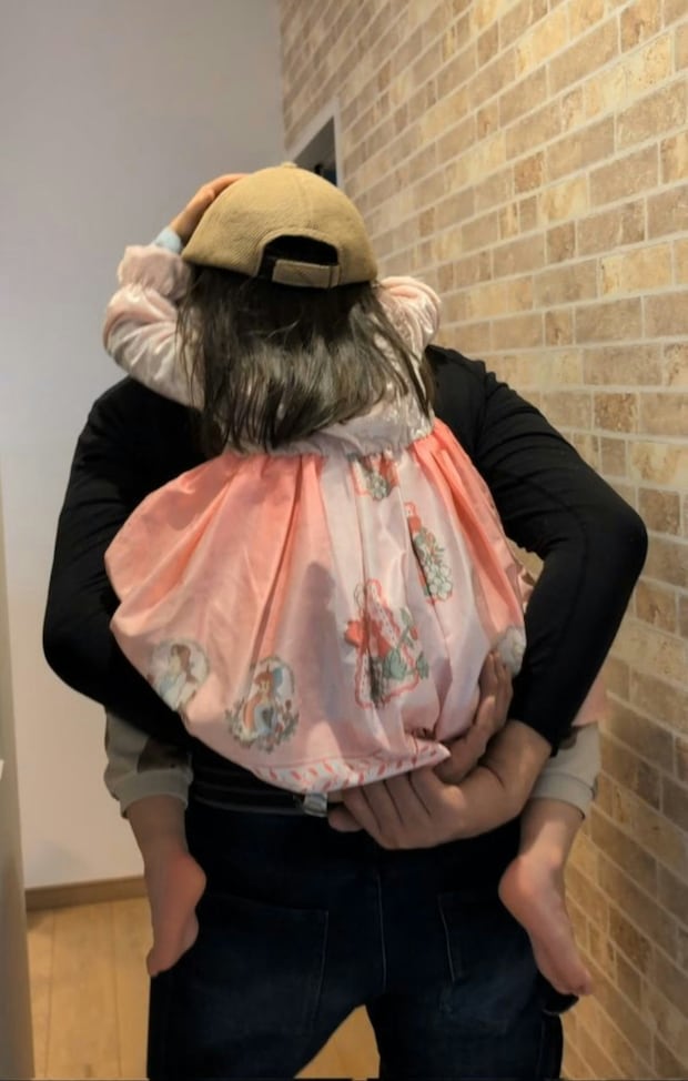 「たのしくなんかなかった」じいじと遊んだ4歳娘→祖父への愛あふれる言葉に7千いいね「泣いちゃう」