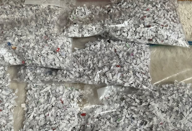 【お見事】お札をシュレッダーにかけてしまった→あと2ピースまで修復した姿に1.8万いいね「家宝に」