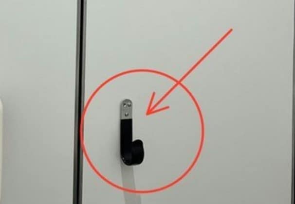 外出先のトイレで「下の方にあると嬉しい」→密かな要望に4千いいね「下がいい」「高いですよね」